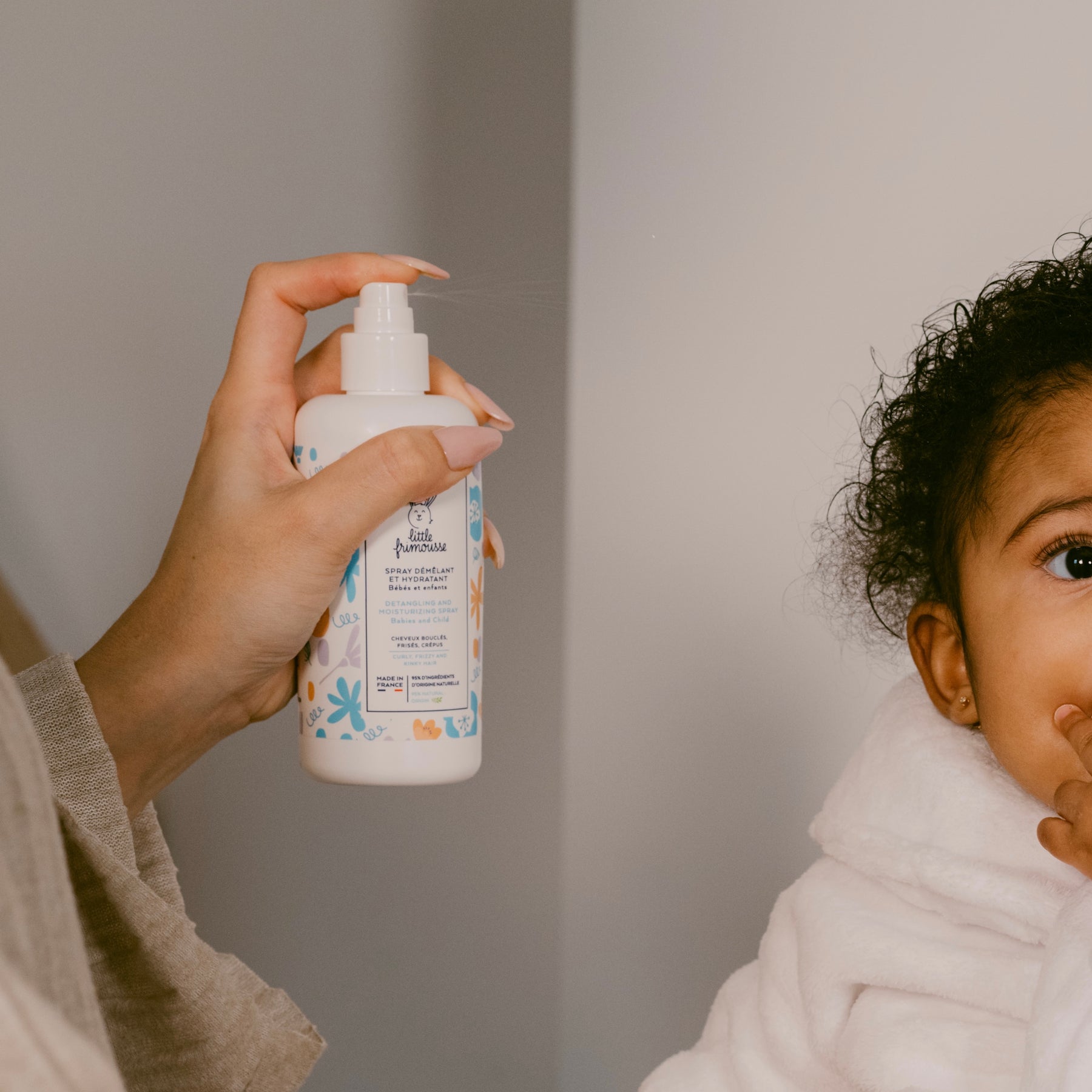 Detangling & moisturizing spray