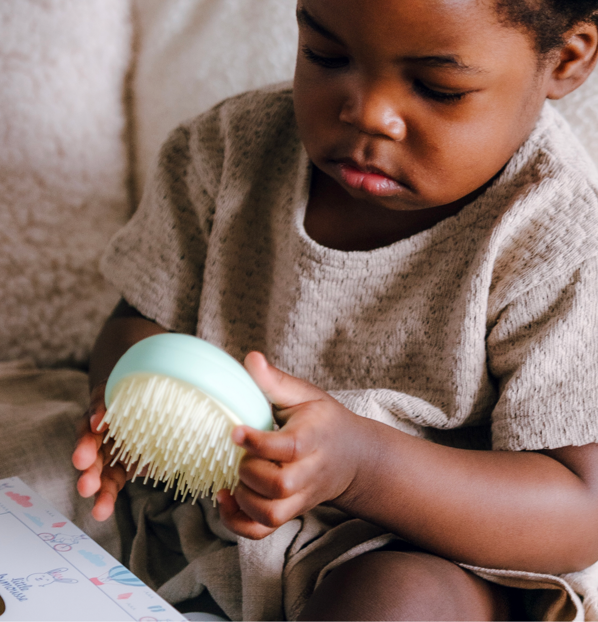 Mini brosse dĂ©mĂȘlante